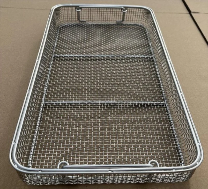 AISI 304 Wire Tear-Roof Edge 580X280X130mm Perforated Sterilization Instruments Baskets